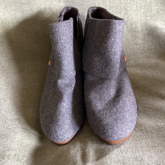 DrScholl’s ankle boots - Picture 2 of 4